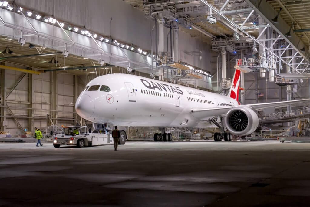 Qantas to store most of its 787s in Californian desert