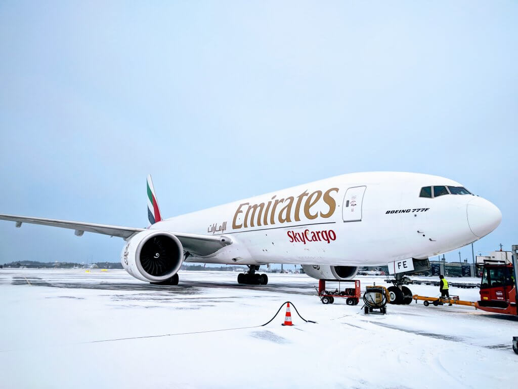 Emirates operated over 10.000 cargo flights since April