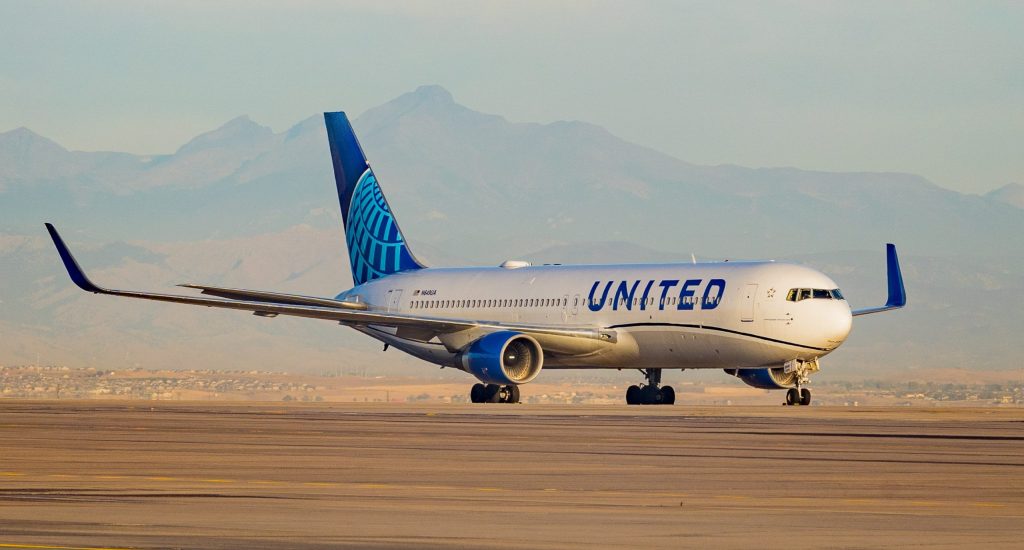 Strange reason for United Boeing 767 diversion
